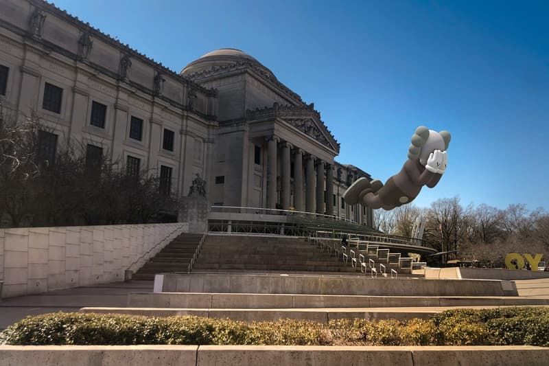 延長假期－KAWS 推出跨地域展覽《Expanded Holiday》AR 擴增實境雕塑