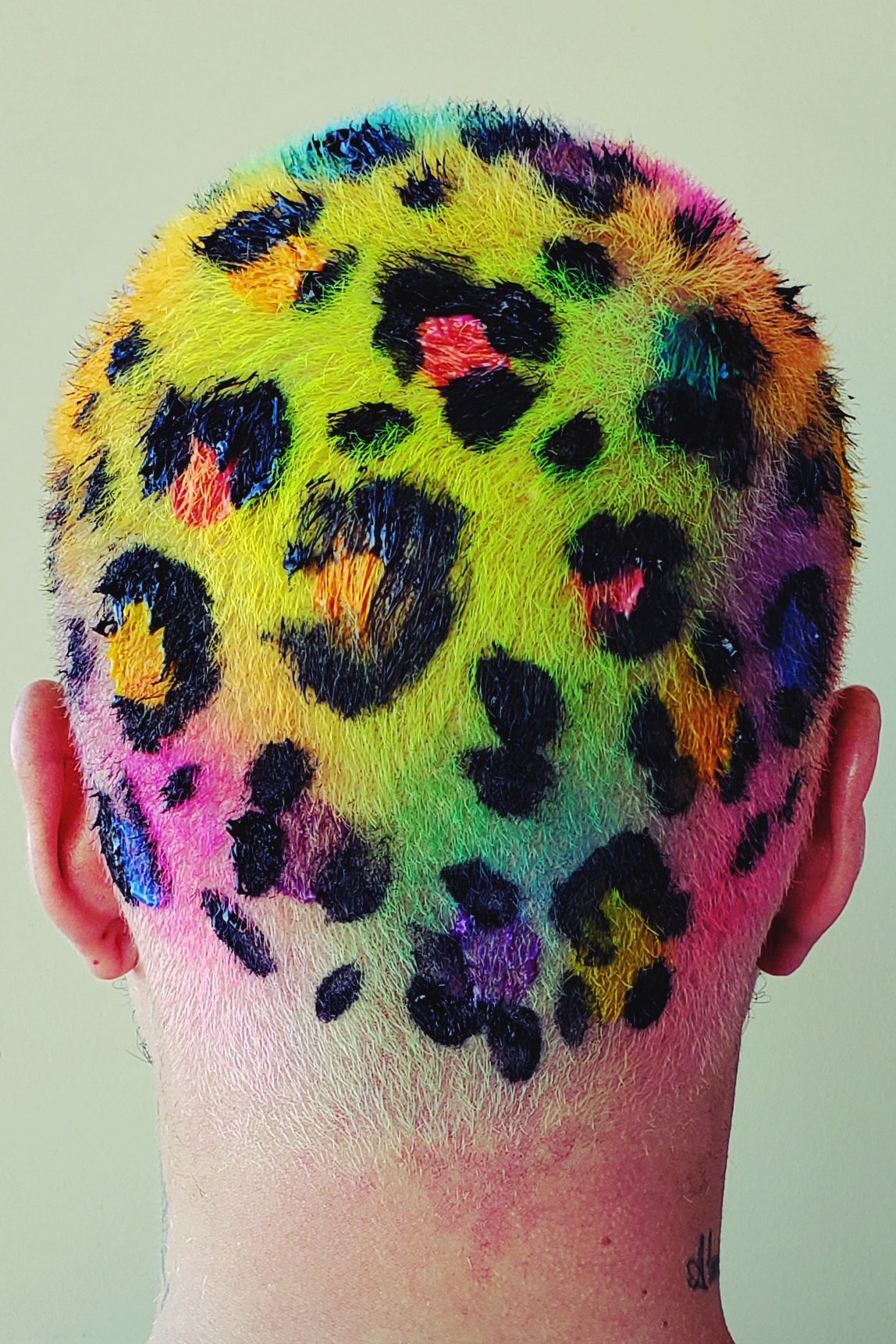 「头发有点像指纹，是每个人独特的象征」| 专访发型艺术家 Janine Ker 