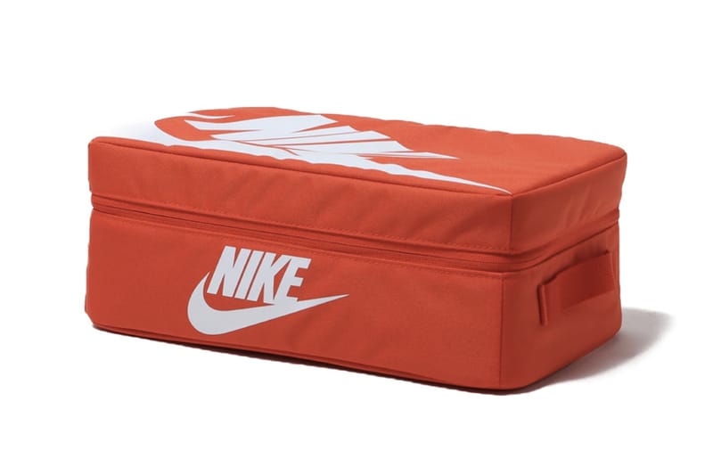 經典移植 − Nike 橘色鞋盒造型包款現正發售中
