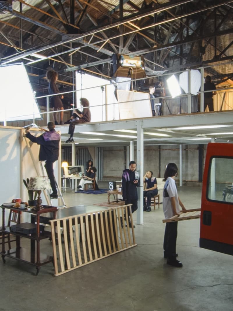 從光頭黨、銳舞再到作為 Raf Simons 靈感來源，回顧攝影師 Gavin Watson 的成長曆程