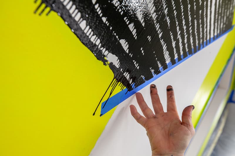 近賞 REVOK 於 Nike 全球總部繪製之別注壁畫