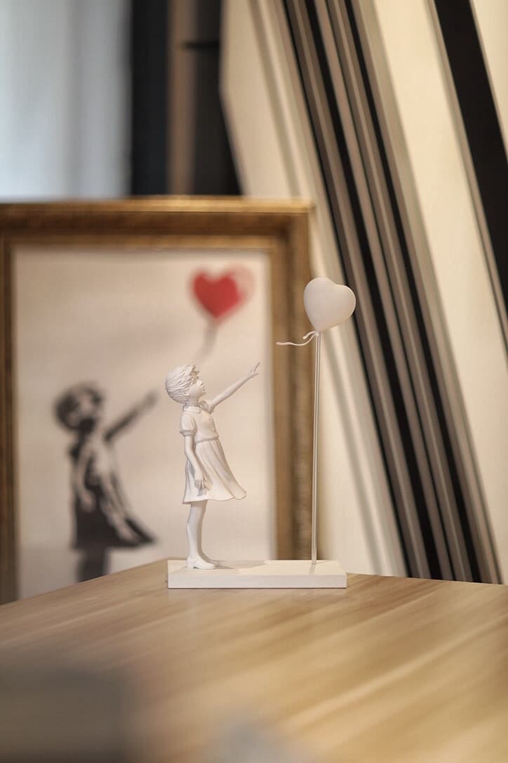 ZIGGER 联手 BRANDALISED 合作打造《Balloon Girl》藏品手办