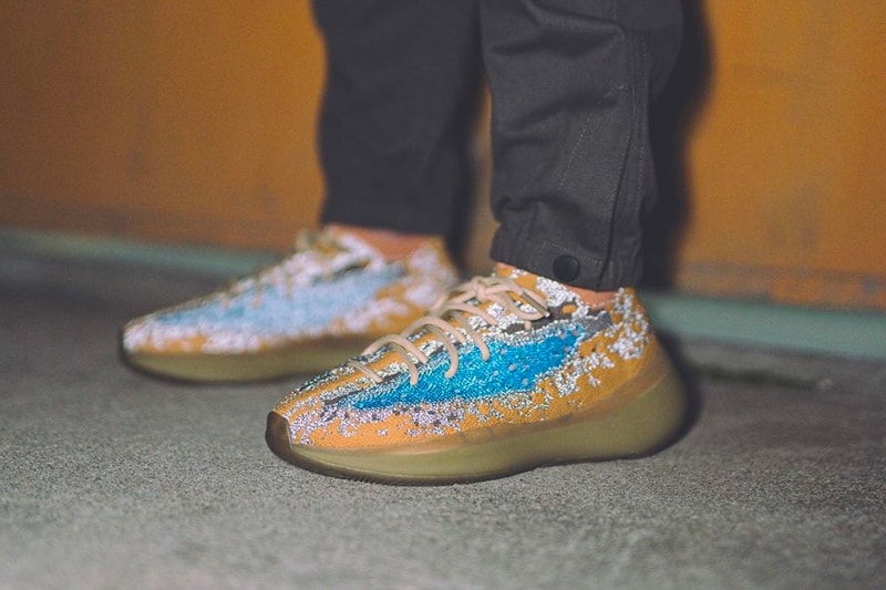 adidas YEEZY BOOST 380 最新配色「Blue Oat」高清近覽圖輯率先曝光