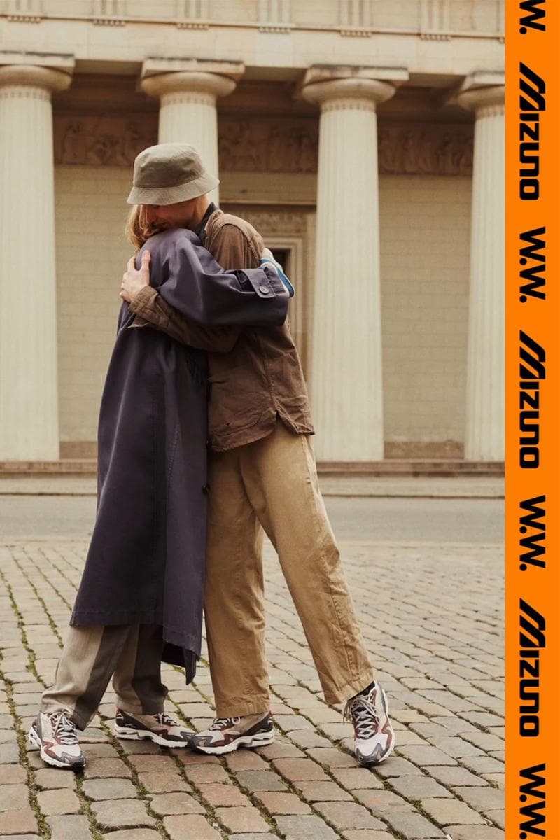 Mizuno x WoodWood 聯手推出「KAZOKU」第 25 回別注 Wave Rider 10 鞋款