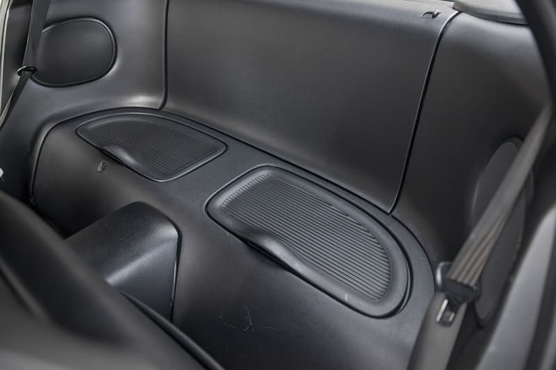 1994 年樣式 Mazda Rx-7 展開拍賣