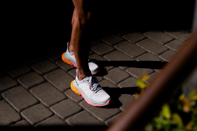 HOKA ONE ONE 全新 Clifton Edge 鞋款登场