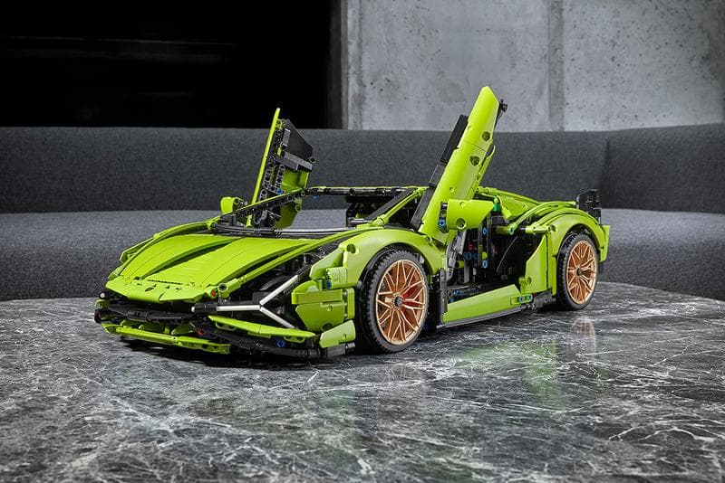 LEGO Technic 推出 Lamborghini 最新混能超跑 Sian 的積木模型