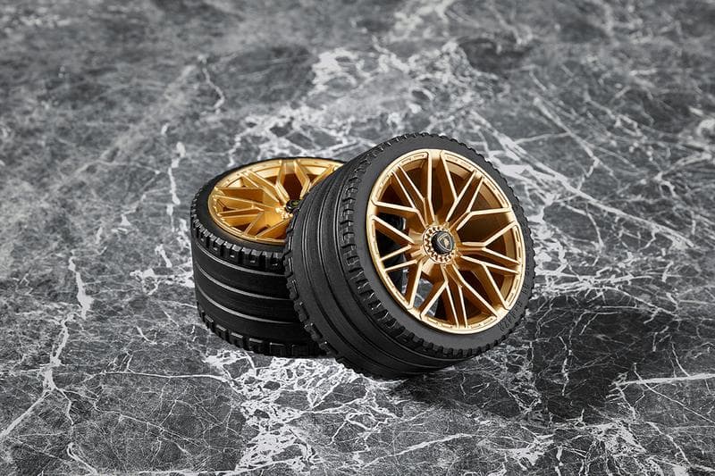 LEGO Technic 推出 Lamborghini 最新混能超跑 Sian 的積木模型