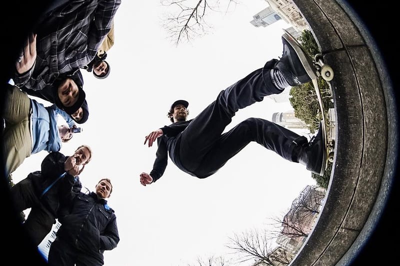 HYPEBEAST 专访《SHANGHAI 6》导演 Charles Lanceplaine：通过横跨 10 年的滑板纪录片，讲述上海滑板文化的变迁与发展