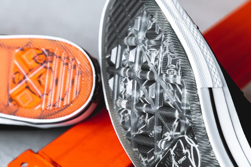 近賞 ROKIT x Converse Chuck 70 聯名鞋款