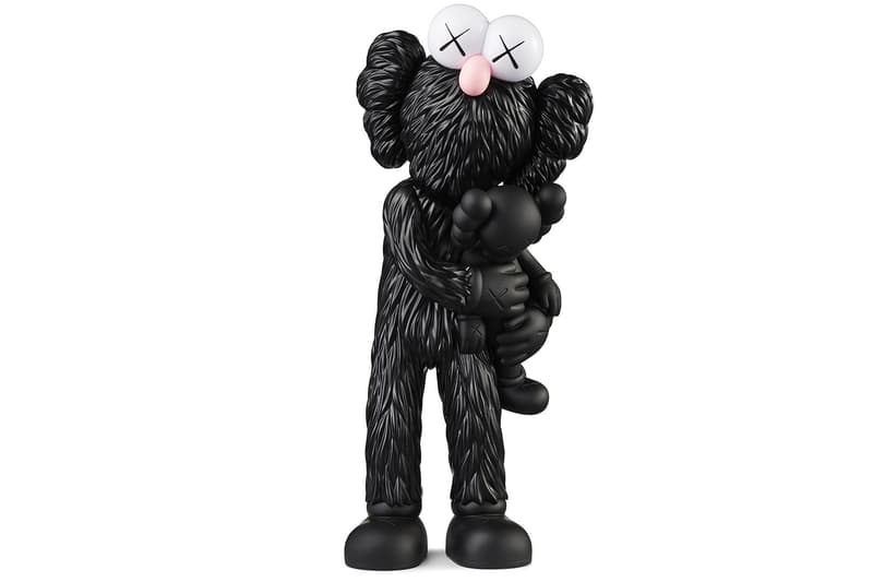 KAWS 宣佈推出全新「TAKE」搪膠模型