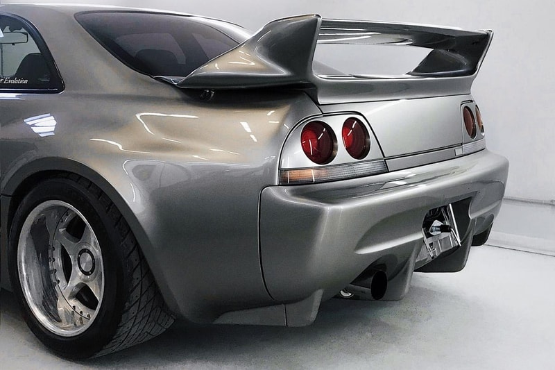 極罕有定製 1995 年 Nissan Skyline GT-R R33 Veilside Combat Evolution 開放出售
