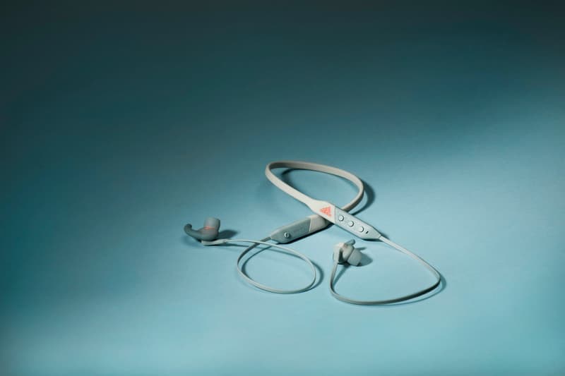 adidas 发布全新运动耳机 RPD-01