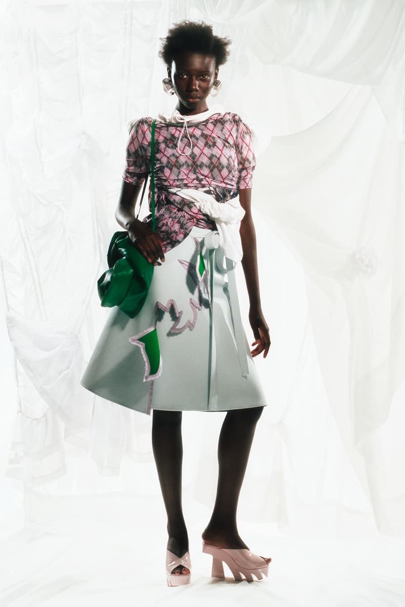 Y/Project 全新定番系列「Evergreen Collection」與 2021 春夏系列 Lookbook 正式發佈