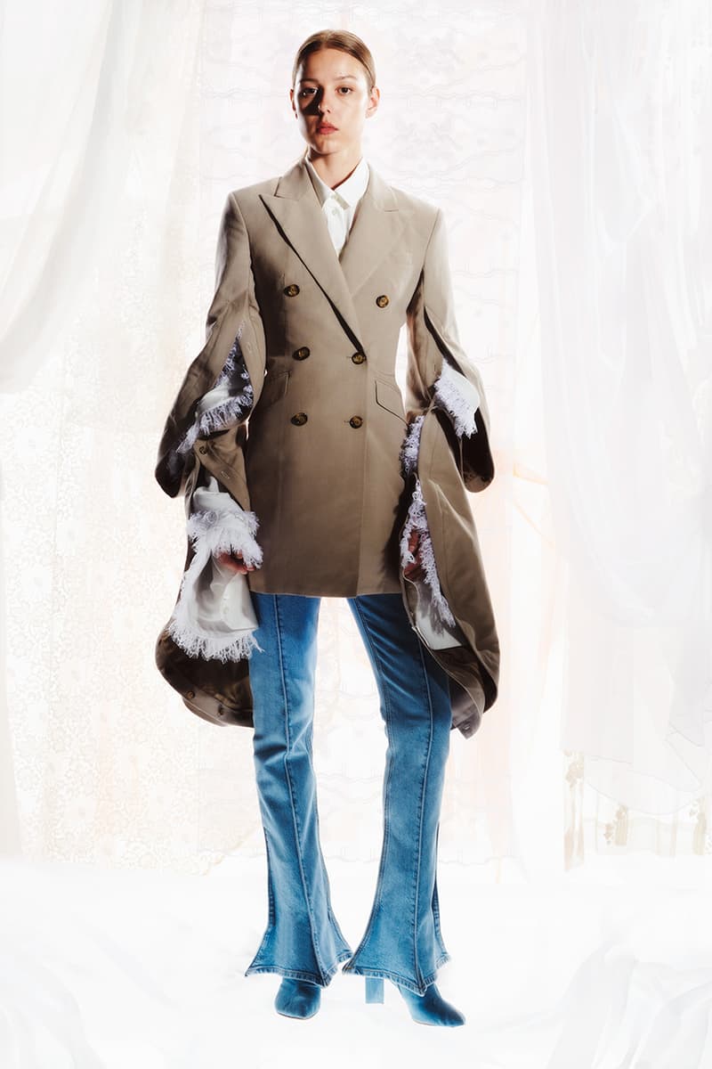 Y/Project 全新定番系列「Evergreen Collection」與 2021 春夏系列 Lookbook 正式發佈