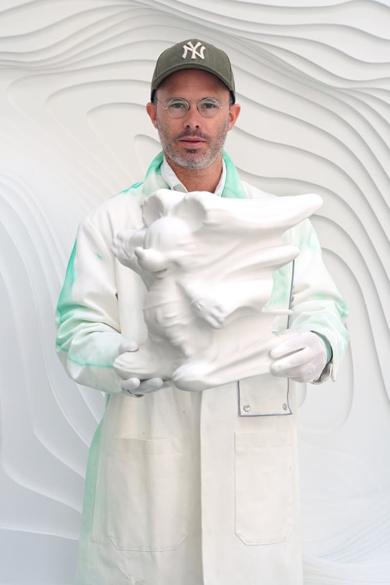 「Disney Collection By Daniel Arsham X Apportfolio」灰色版即将发售