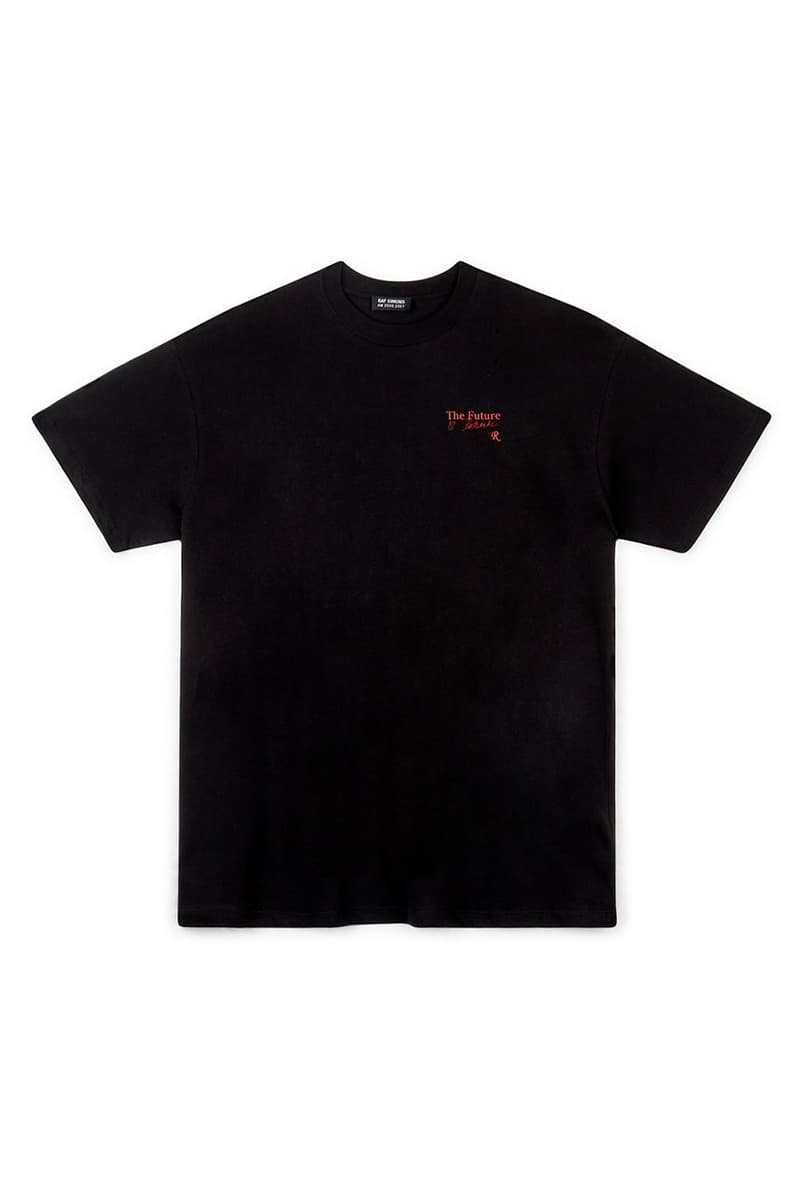 Dover Street Market 攜手 Nike、sacai、NOAH 等品牌推出慈善紀念 T-Shirt
