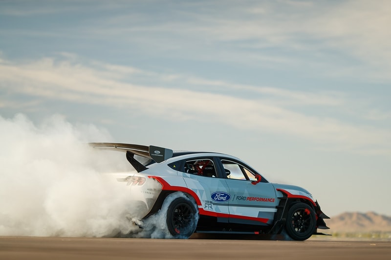 Ford 打造 1,400 匹馬力電能 Mustang MACH-E 原型車