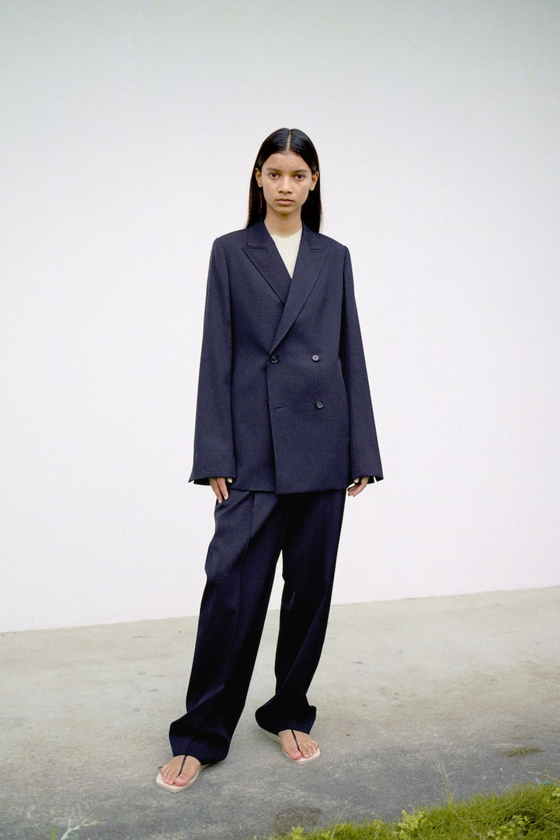AURALEE 2021 春夏系列 Lookbook 正式發佈