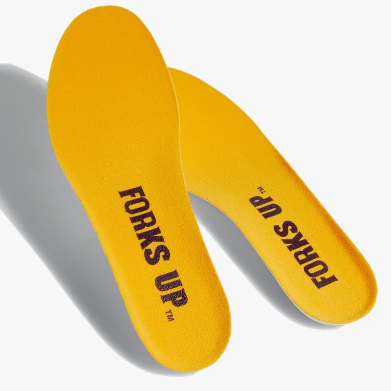 adidas UltraBOOST PE 系列推出 8 款全新 NCAA 配色