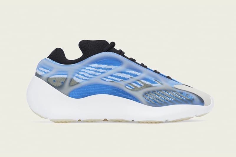 adidas YEEZY 700 V3 最新配色「Arzareth」官方圖輯正式曝光