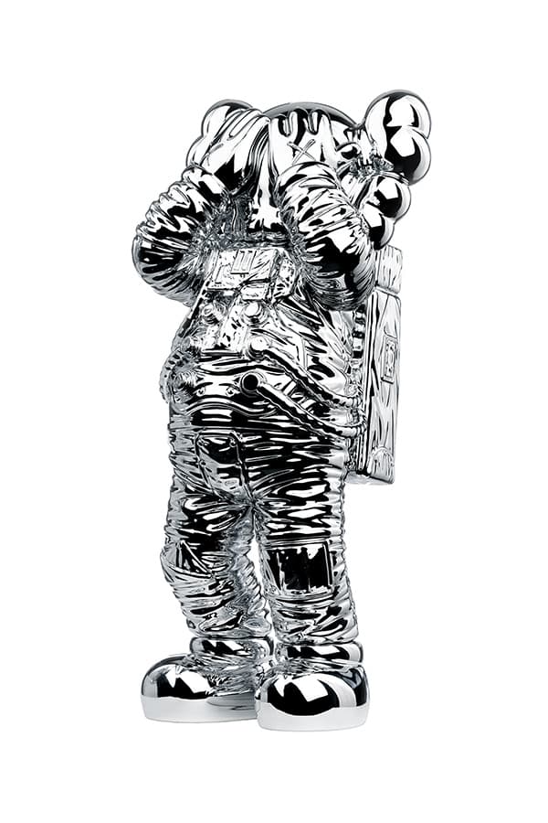 「KAWS:HOLIDAY」第五站太空限定 COMPANION 公仔發佈