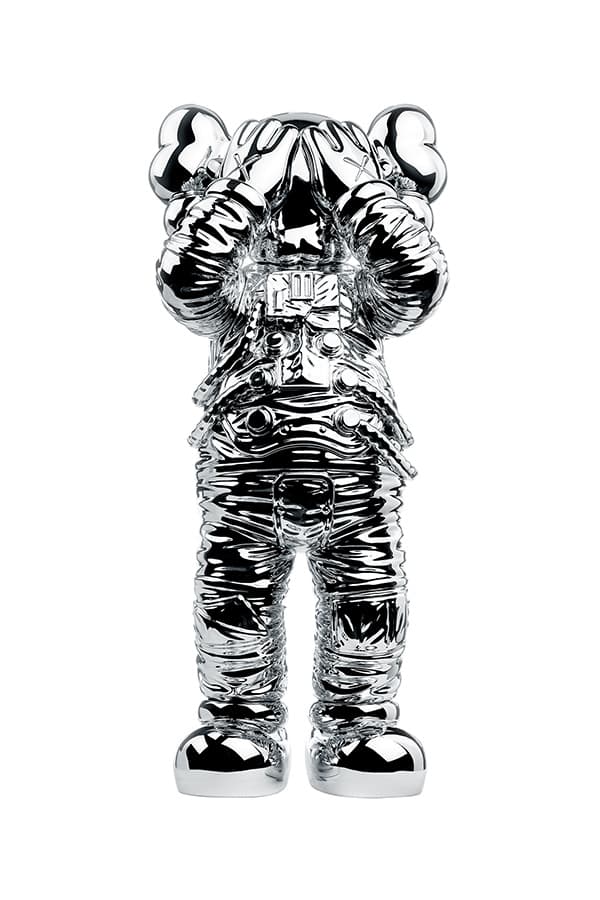 「KAWS:HOLIDAY」第五站太空限定 COMPANION 公仔發佈