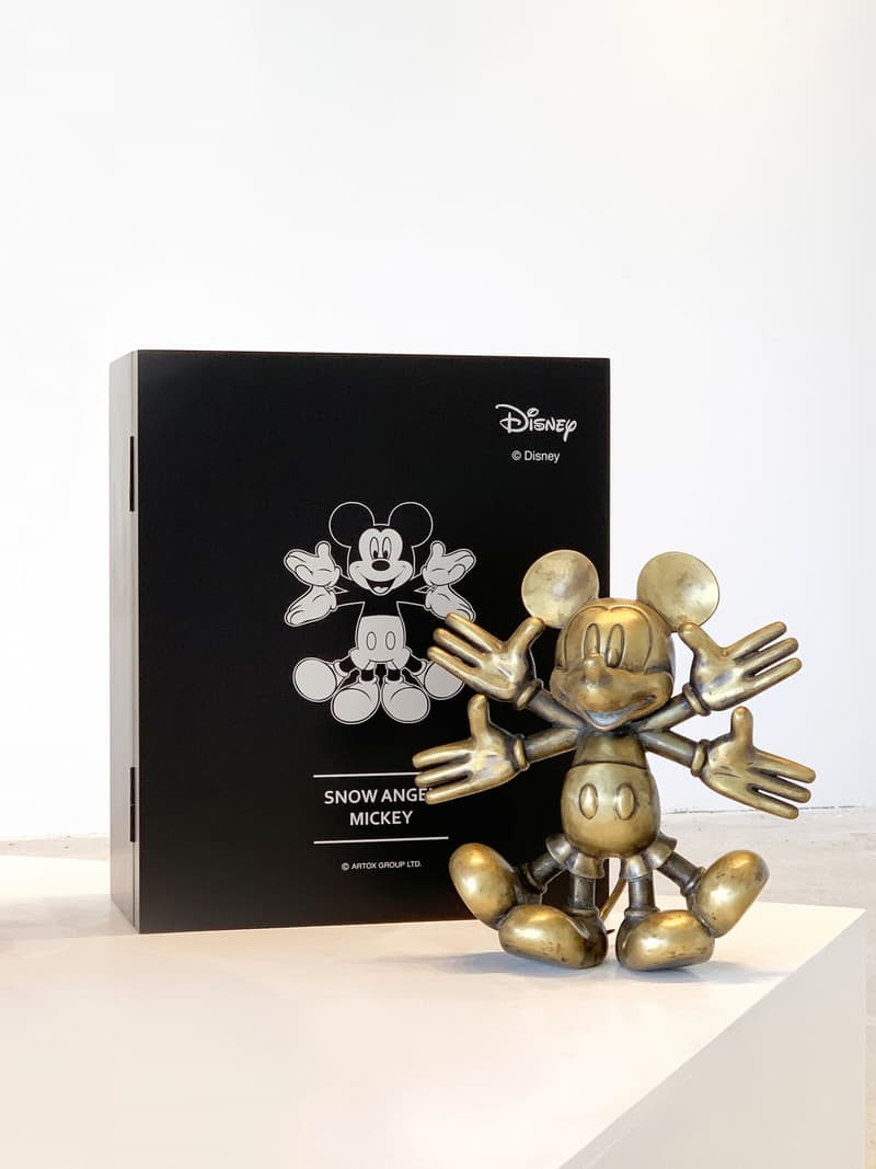 POP INFINITY Art Collectibles 联名「Snow Angel Mickey」系列即将登场
