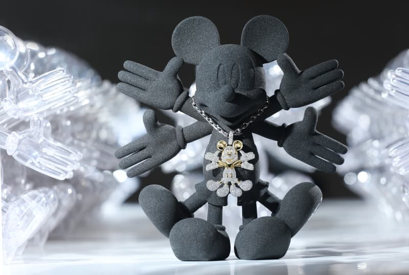 POP INFINITY Art Collectibles 联名「Snow Angel Mickey」系列即将登场