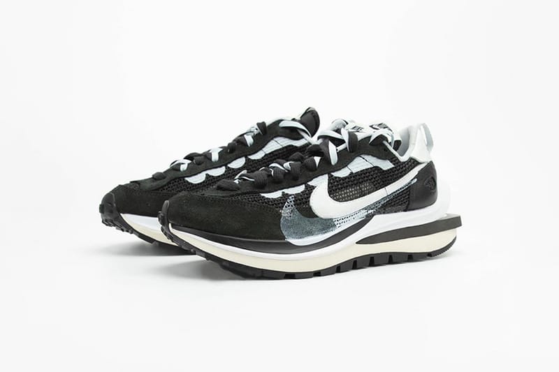近賞 sacai x Nike Vaporwaffle 黑白配色清晰細節圖輯