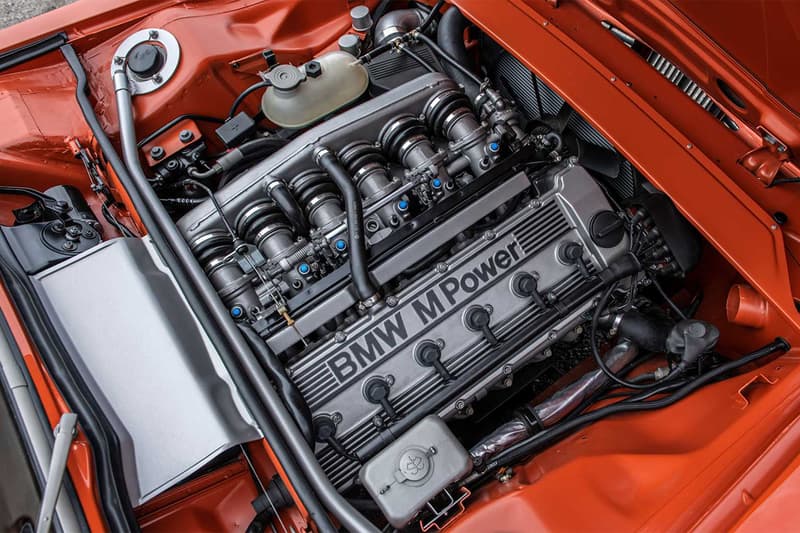 率先一覽 Robert Downey Jr. 座駕 1974 年 BMW 3.0 CS