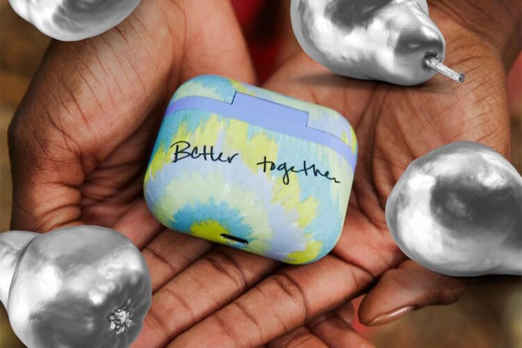 Collina Strada 携手 Skullcandy 打造 Indy EVO 联名耳机