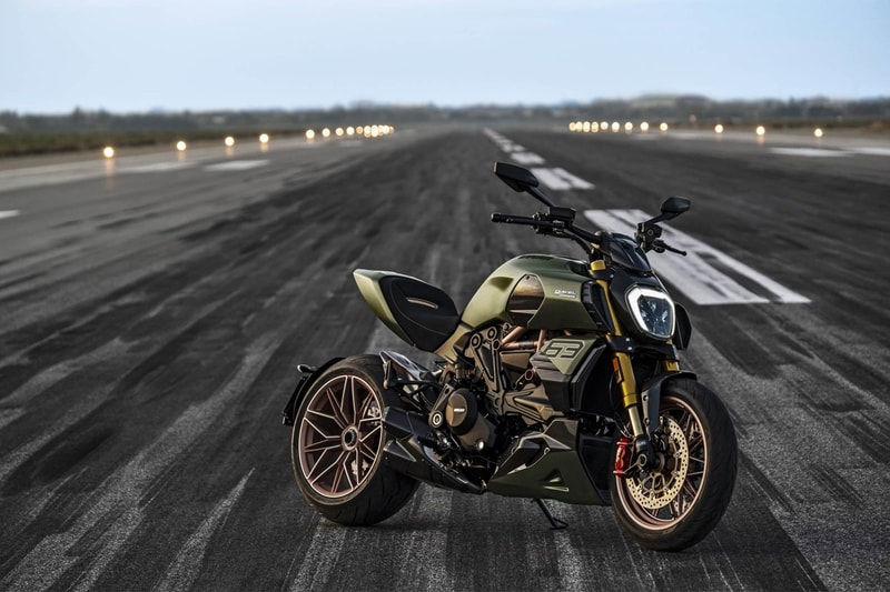 Lamborghini 攜手 Ducati 打造 Diavel 1260 別注電單車