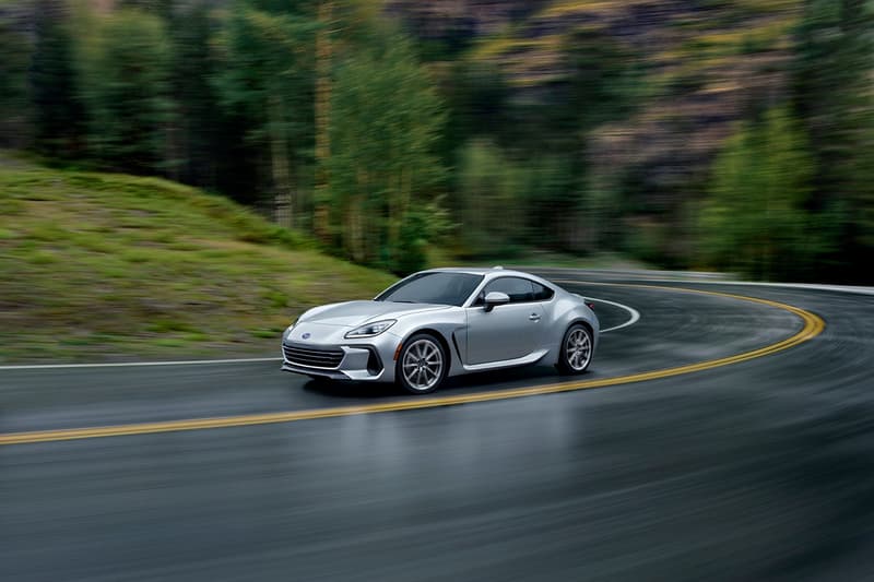 Subaru 正式發表 2022 年式樣 BRZ 輕量後驅車型