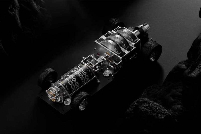 瑞士製錶工作室打造要價 $29,900 美元 Batmobile 桌鐘