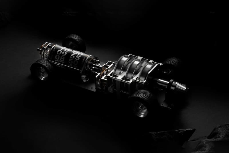 瑞士製錶工作室打造要價 $29,900 美元 Batmobile 桌鐘