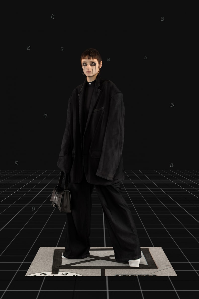 Balenciaga 邀請玩家探索 2021 年秋季系列《Afterworld: The Age of Tomorrow》
