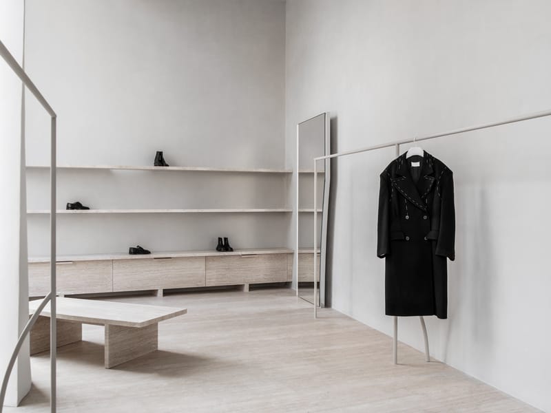 走进 Maison Margiela 上海全新店铺