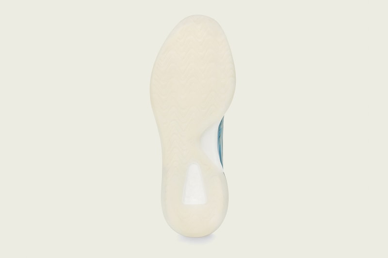 adidas Originals YEEZY QNTM 最新配色「Frozen Blue」正式登場