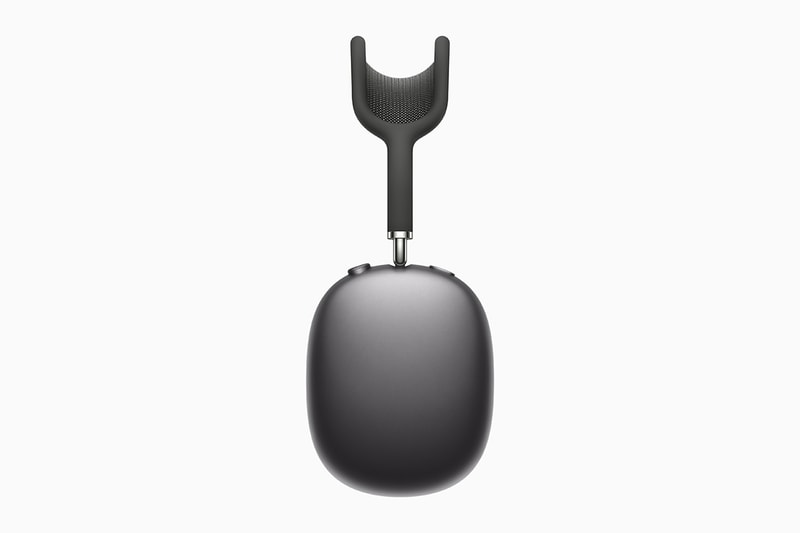 Apple 正式发布全新 AirPods Max 头戴式耳机