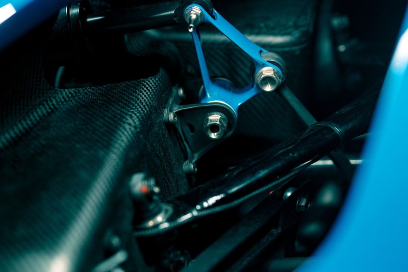 Bugatti 史上最強悍概念超跑車型 Bolide 正式登場