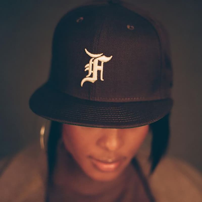 Fear of God ESSENTIALS x New Era 全新聯乘帽款系列發佈