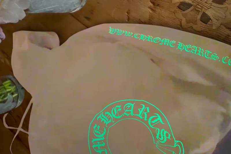 Chrome Hearts 全新夜光 Hoodie、實木球棒發佈