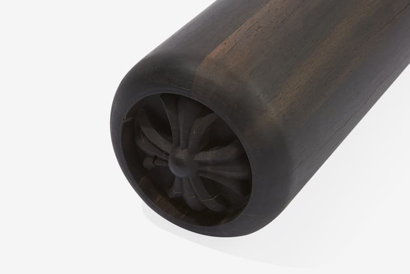 Chrome Hearts 全新夜光 Hoodie、實木球棒發佈