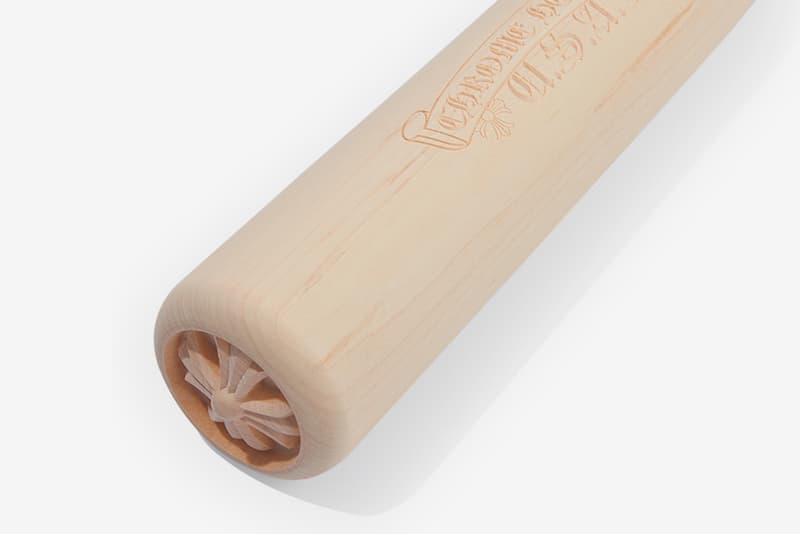 Chrome Hearts 全新夜光 Hoodie、實木球棒發佈