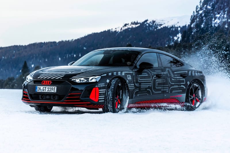 Audi 揭示全新電能 e-tron GT 車型正式發佈時程