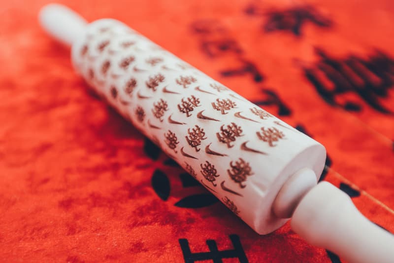 细节近赏 Nike LeBron 18「恭喜发财」别注配色