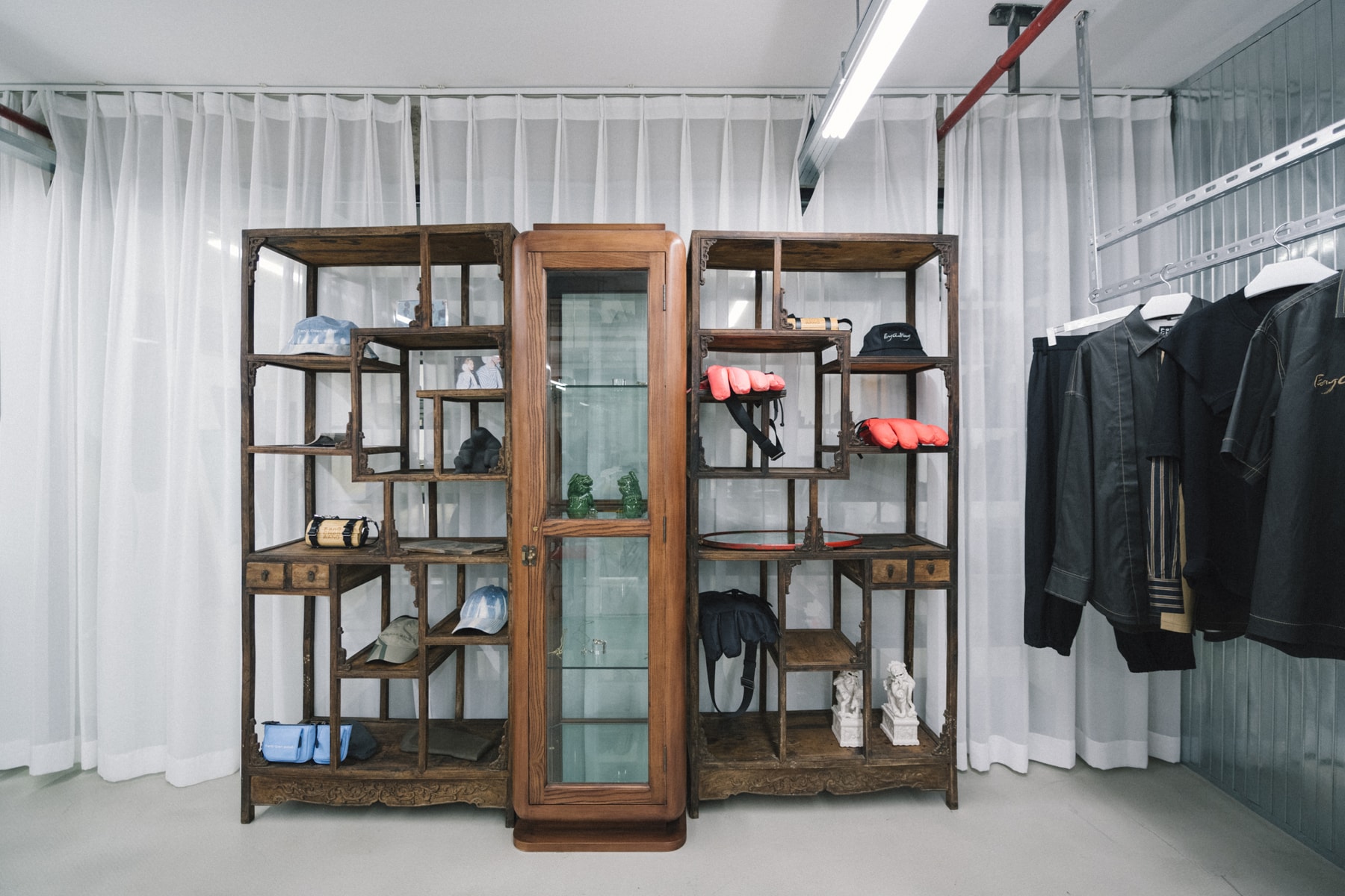 Studio Visits:FENG CHEN WANG