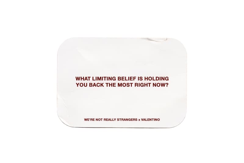 VALENTINO 攜手藝術家推出聯名卡牌遊戲《We’re Not Really Strangers》