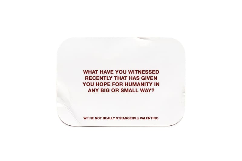 VALENTINO 攜手藝術家推出聯名卡牌遊戲《We’re Not Really Strangers》